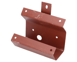 wspornik lampy tylnej lewy Ursus C-360 50657200