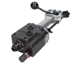 Rozdzielacz hydrauliczny podnośnika Ursus C-330 pod siedzenie 42371011