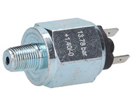 czujnik ciśnienia oleju skrzyni Massey Ferguson 1614707M3