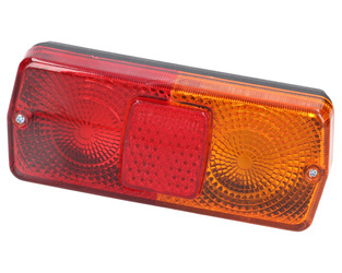 lampa tylna prawa Case JX, New Holland TD, Massey Ferguson 5089582