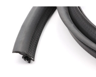 uszczelka zbrojona nasadzana z piórkiem na profil 1-3mm